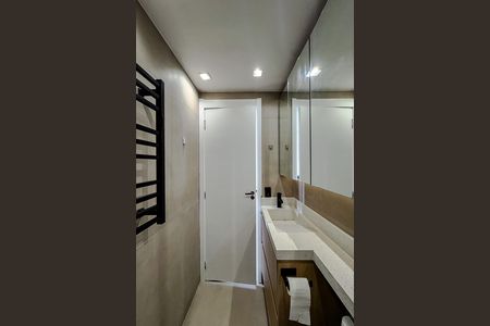 Apartamento para alugar com 37m², 2 quartos e sem vaga Apartamento para alugar com 37m², 2 quartos e sem vagaBanheiro