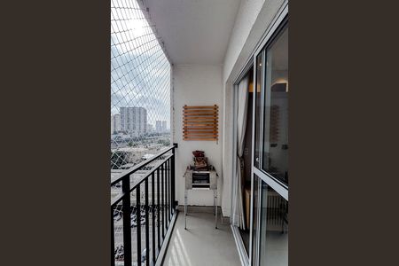 Apartamento para alugar com 37m², 2 quartos e sem vaga Apartamento para alugar com 37m², 2 quartos e sem vagaVaranda da Sala