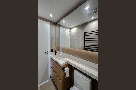 Apartamento para alugar com 37m², 2 quartos e sem vaga Apartamento para alugar com 37m², 2 quartos e sem vagaBanheiro