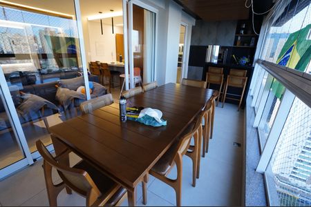 Apartamento à venda com 114m², 3 quartos e 2 vagas