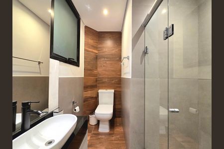 Apartamento para alugar com 220m², 4 quartos e 3 vagasBanheiro da Suíte 4