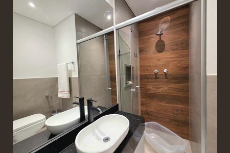 Apartamento para alugar com 220m², 4 quartos e 3 vagasBanheiro da Suíte 3