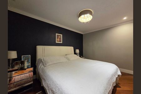 Apartamento para alugar com 220m², 4 quartos e 3 vagasSuíte 1