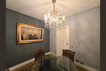 Apartamento para alugar com 220m², 4 quartos e 3 vagasCopa