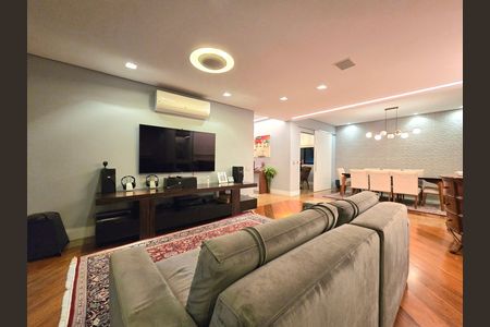 Apartamento para alugar com 220m², 4 quartos e 3 vagasSala