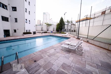 Apartamento para alugar com 220m², 4 quartos e 3 vagasÁrea comum - Piscina