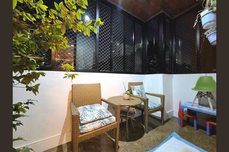 Apartamento para alugar com 220m², 4 quartos e 3 vagasVaranda da Sala