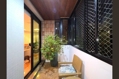 Apartamento para alugar com 220m², 4 quartos e 3 vagasVaranda da Sala
