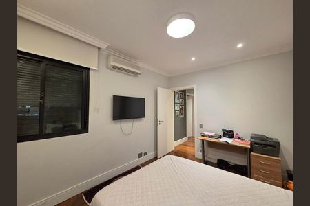Apartamento para alugar com 220m², 4 quartos e 3 vagasSuíte 3