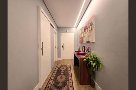 Apartamento para alugar com 220m², 4 quartos e 3 vagasSala