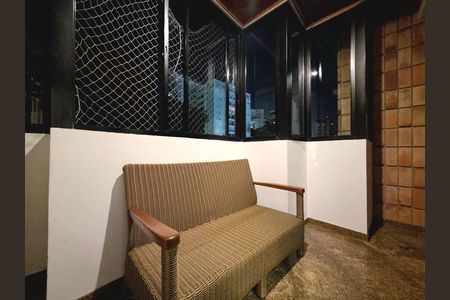 Apartamento para alugar com 220m², 4 quartos e 3 vagasVaranda das Suítes 1 e 2