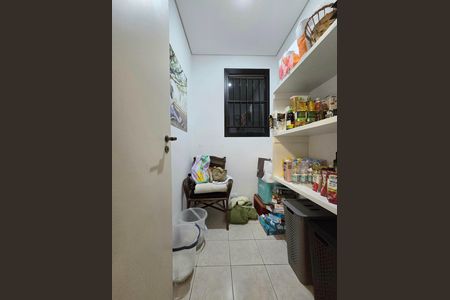 Apartamento para alugar com 220m², 4 quartos e 3 vagasDespensa