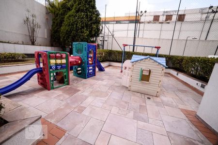Apartamento para alugar com 220m², 4 quartos e 3 vagasÁrea comum - Playground