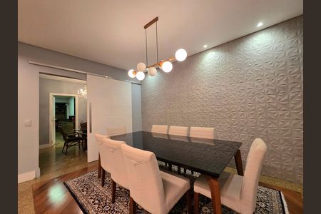 Apartamento para alugar com 220m², 4 quartos e 3 vagasSala