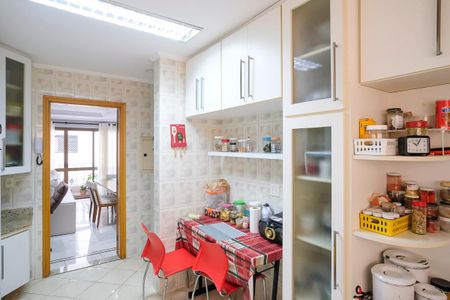 Apartamento à venda com 135m², 3 quartos e 3 vagasCozinha