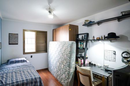 Apartamento à venda com 135m², 3 quartos e 3 vagasQuarto 2