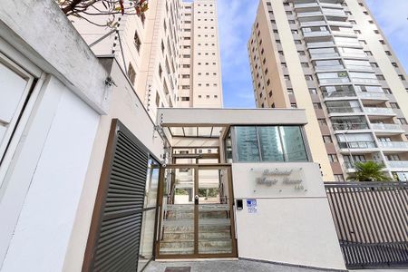 Apartamento à venda com 135m², 3 quartos e 3 vagasFachada + plaquinha