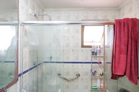 Apartamento à venda com 135m², 3 quartos e 3 vagasBanheiro da suíte