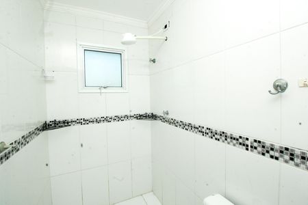 Apartamento para alugar com 140m², 2 quartos e 2 vagas Apartamento para alugar com 140m², 2 quartos e 2 vagasBanheiro
