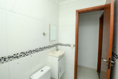 Apartamento para alugar com 140m², 2 quartos e 2 vagas Apartamento para alugar com 140m², 2 quartos e 2 vagasBanheiro