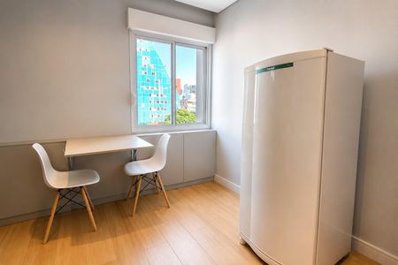 Apartamento à venda com 35m², 1 quarto e 1 vaga Apartamento à venda com 35m², 1 quarto e 1 vagaSala