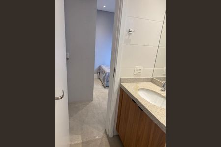 Apartamento à venda com 140m², 3 quartos e 3 vagas Apartamento à venda com 140m², 3 quartos e 3 vagasBanheiro