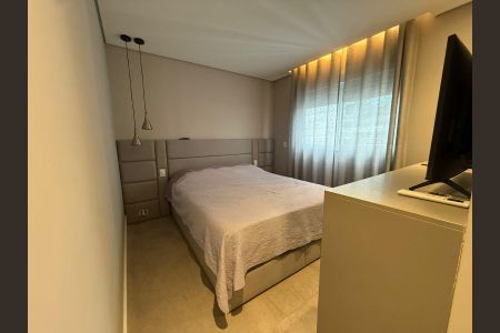 Apartamento à venda com 140m², 3 quartos e 3 vagas Apartamento à venda com 140m², 3 quartos e 3 vagasQuarto