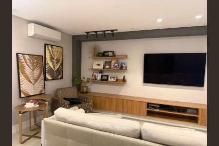 Apartamento à venda com 140m², 3 quartos e 3 vagas Apartamento à venda com 140m², 3 quartos e 3 vagasSala
