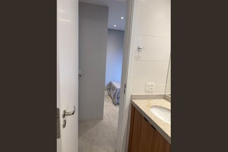 Apartamento à venda com 140m², 3 quartos e 3 vagas Apartamento à venda com 140m², 3 quartos e 3 vagasBanheiro