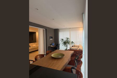 Apartamento à venda com 140m², 3 quartos e 3 vagas Apartamento à venda com 140m², 3 quartos e 3 vagasQuarto
