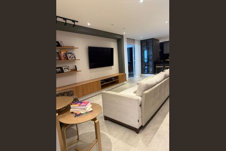 Apartamento à venda com 140m², 3 quartos e 3 vagas Apartamento à venda com 140m², 3 quartos e 3 vagasSala