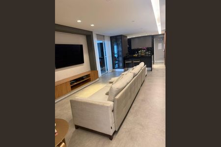 Apartamento à venda com 140m², 3 quartos e 3 vagas Apartamento à venda com 140m², 3 quartos e 3 vagasSala