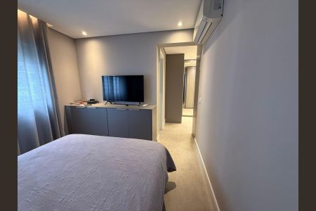 Apartamento à venda com 140m², 3 quartos e 3 vagas Apartamento à venda com 140m², 3 quartos e 3 vagasQuarto