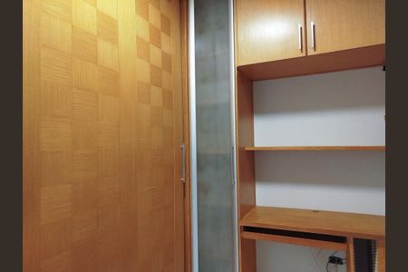 Casa para alugar com 250m², 4 quartos e 4 vagas Casa para alugar com 250m², 4 quartos e 4 vagasQuarto 1