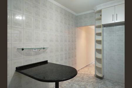 Casa para alugar com 250m², 4 quartos e 4 vagas Casa para alugar com 250m², 4 quartos e 4 vagasCozinha