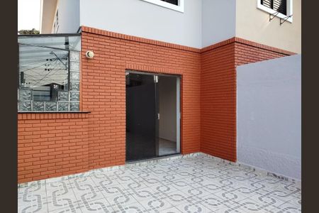 Casa para alugar com 250m², 4 quartos e 4 vagas Casa para alugar com 250m², 4 quartos e 4 vagasTerraço