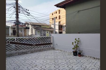 Casa para alugar com 250m², 4 quartos e 4 vagas Casa para alugar com 250m², 4 quartos e 4 vagasTerraço