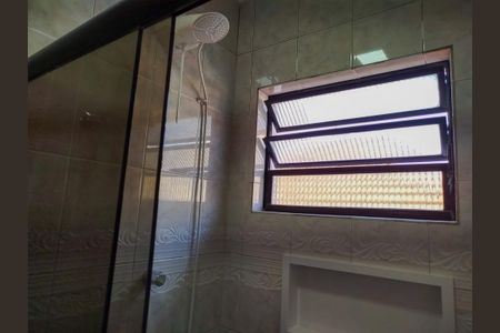 Casa para alugar com 250m², 4 quartos e 4 vagas Casa para alugar com 250m², 4 quartos e 4 vagasBanheiro 1 - suíte