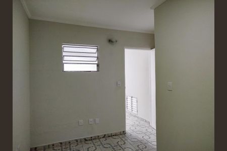 Casa para alugar com 250m², 4 quartos e 4 vagas Casa para alugar com 250m², 4 quartos e 4 vagasQuarto 4 - de serviço