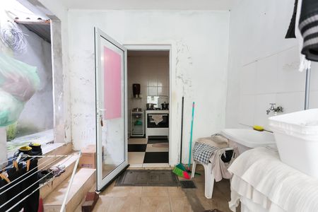 Casa à venda com 200m², 2 quartos e 7 vagas Casa à venda com 200m², 2 quartos e 7 vagasÁrea de Serviço