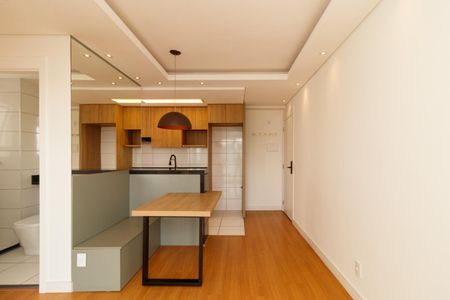 Apartamento para alugar com 42m², 2 quartos e 1 vagaSala
