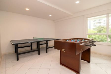 Apartamento para alugar com 233m², 4 quartos e 2 vagas Apartamento para alugar com 233m², 4 quartos e 2 vagasSala de Jogos