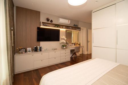 Apartamento para alugar com 233m², 4 quartos e 2 vagas Apartamento para alugar com 233m², 4 quartos e 2 vagasQuarto 4 - Suíte