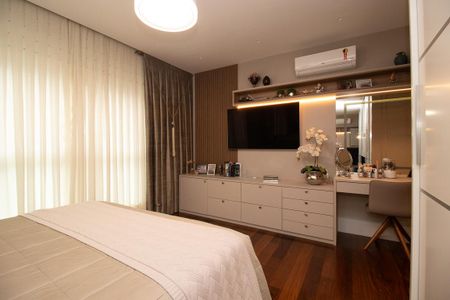 Apartamento para alugar com 233m², 4 quartos e 2 vagas Apartamento para alugar com 233m², 4 quartos e 2 vagasQuarto 4 - Suíte