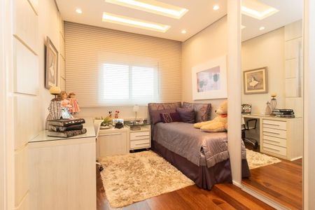 Apartamento para alugar com 233m², 4 quartos e 2 vagas Apartamento para alugar com 233m², 4 quartos e 2 vagasQuarto 3