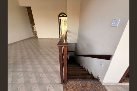 Casa para alugar com 200m², 3 quartos e 2 vagas