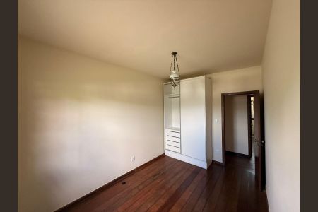 Casa para alugar com 200m², 3 quartos e 2 vagas