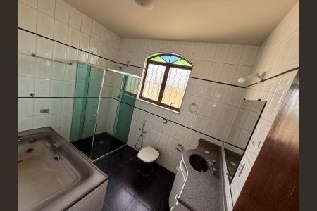 Casa para alugar com 200m², 3 quartos e 2 vagas Casa para alugar com 200m², 3 quartos e 2 vagasBanheiro