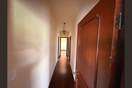 Casa para alugar com 200m², 3 quartos e 2 vagas