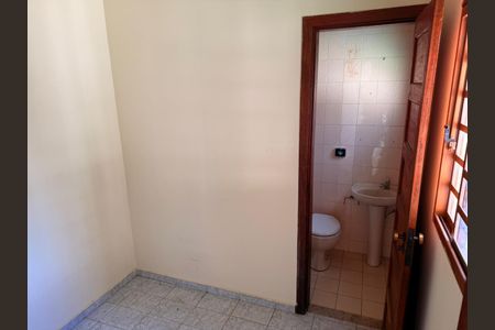 Casa para alugar com 200m², 3 quartos e 2 vagas